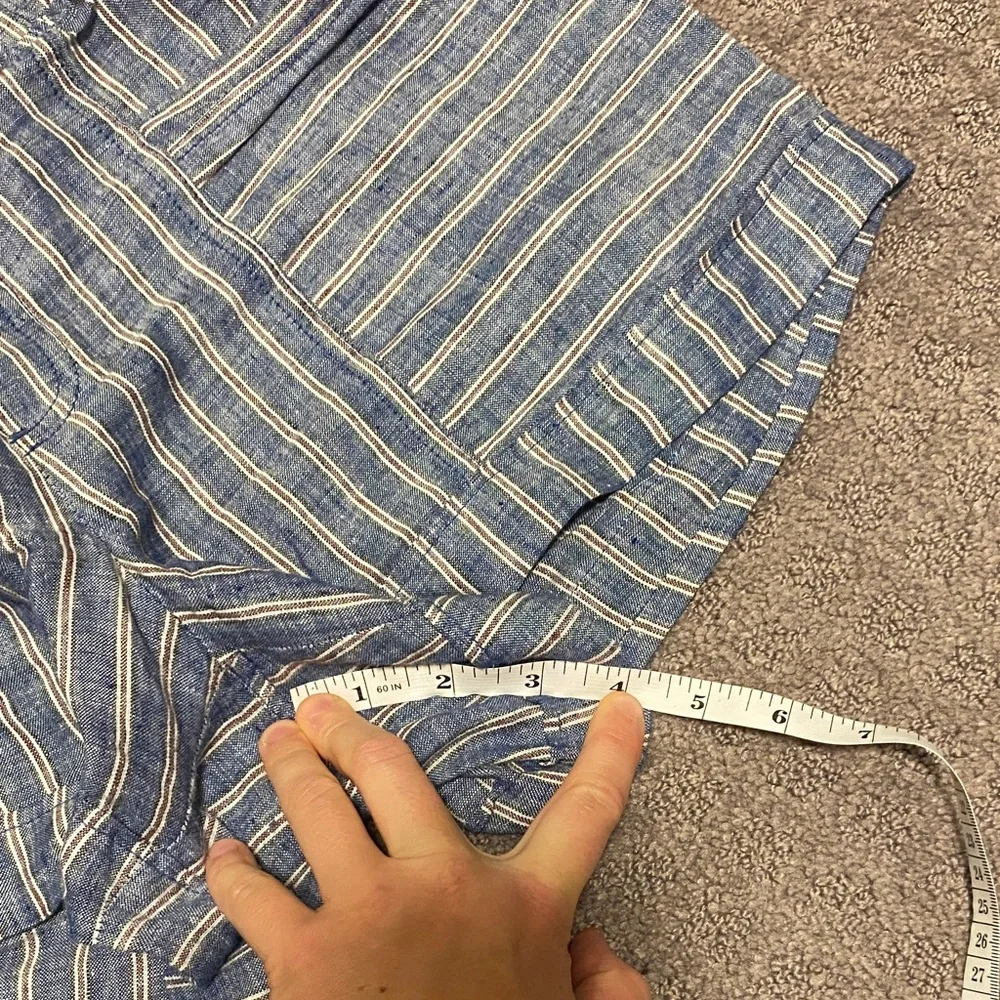 Athleta Blue Striped High Waist Shorts - Picture 6 of 7